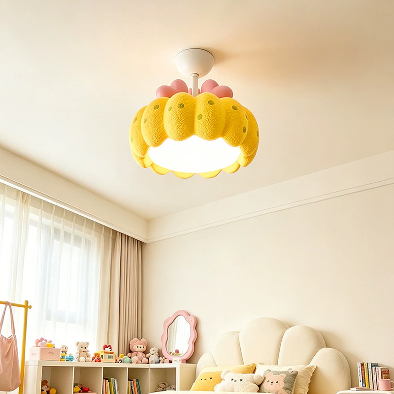 مصباح سقف لغرفة الأطفال بتصميم - مراجعة Baby Nursery Ceiling Light وسعره