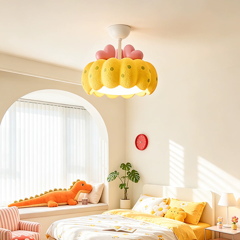 مصباح سقف لغرفة الأطفال بتصميم - مراجعة Baby Nursery Ceiling Light وسعره